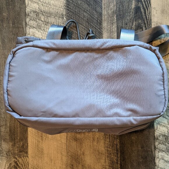 Beyond Yoga Backpack Convertible Gym Bag Grey Big - Picture 4 of 8